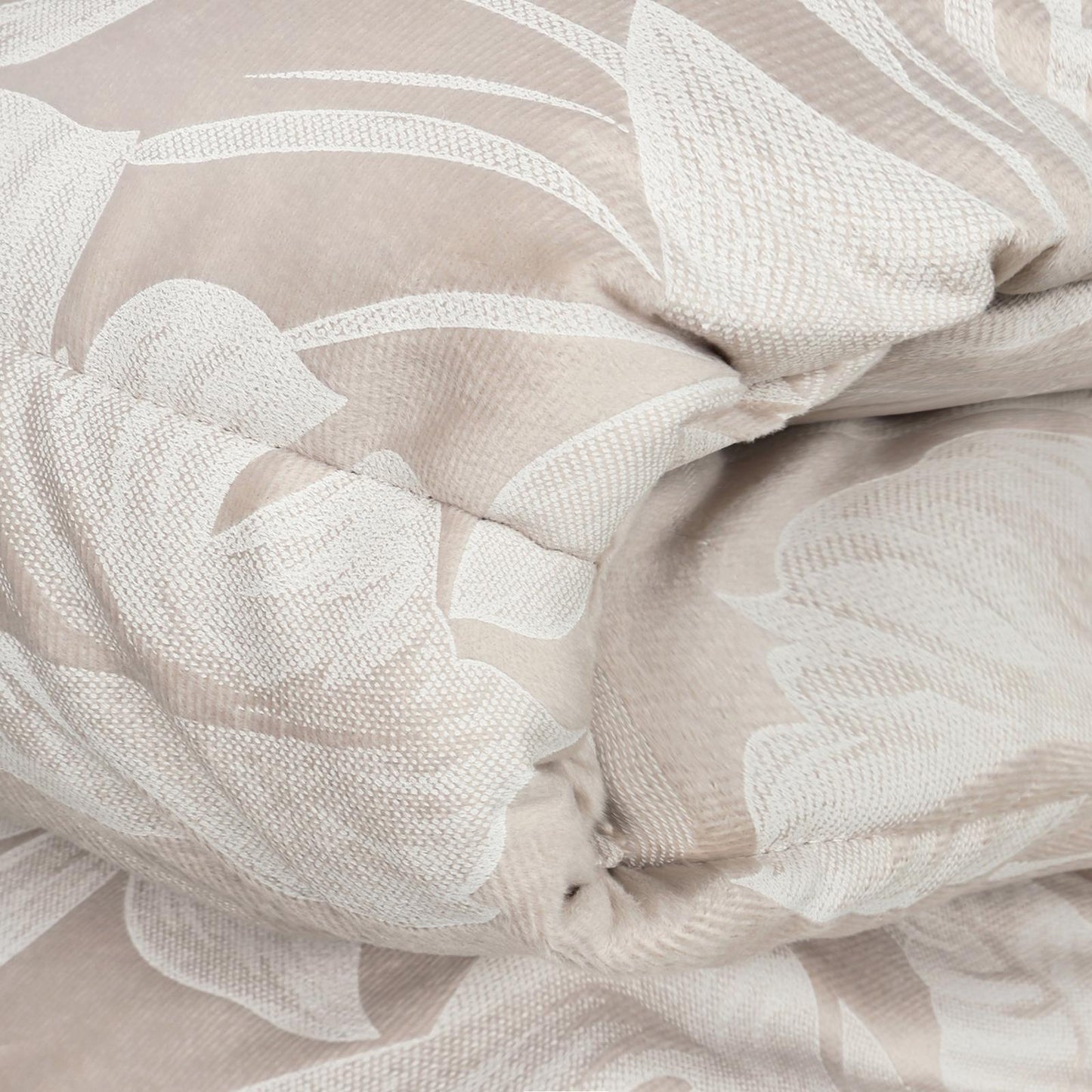 Trapunta Invernale in Velluto Jacquard di Laura Blasi - Kenya (Tortora)