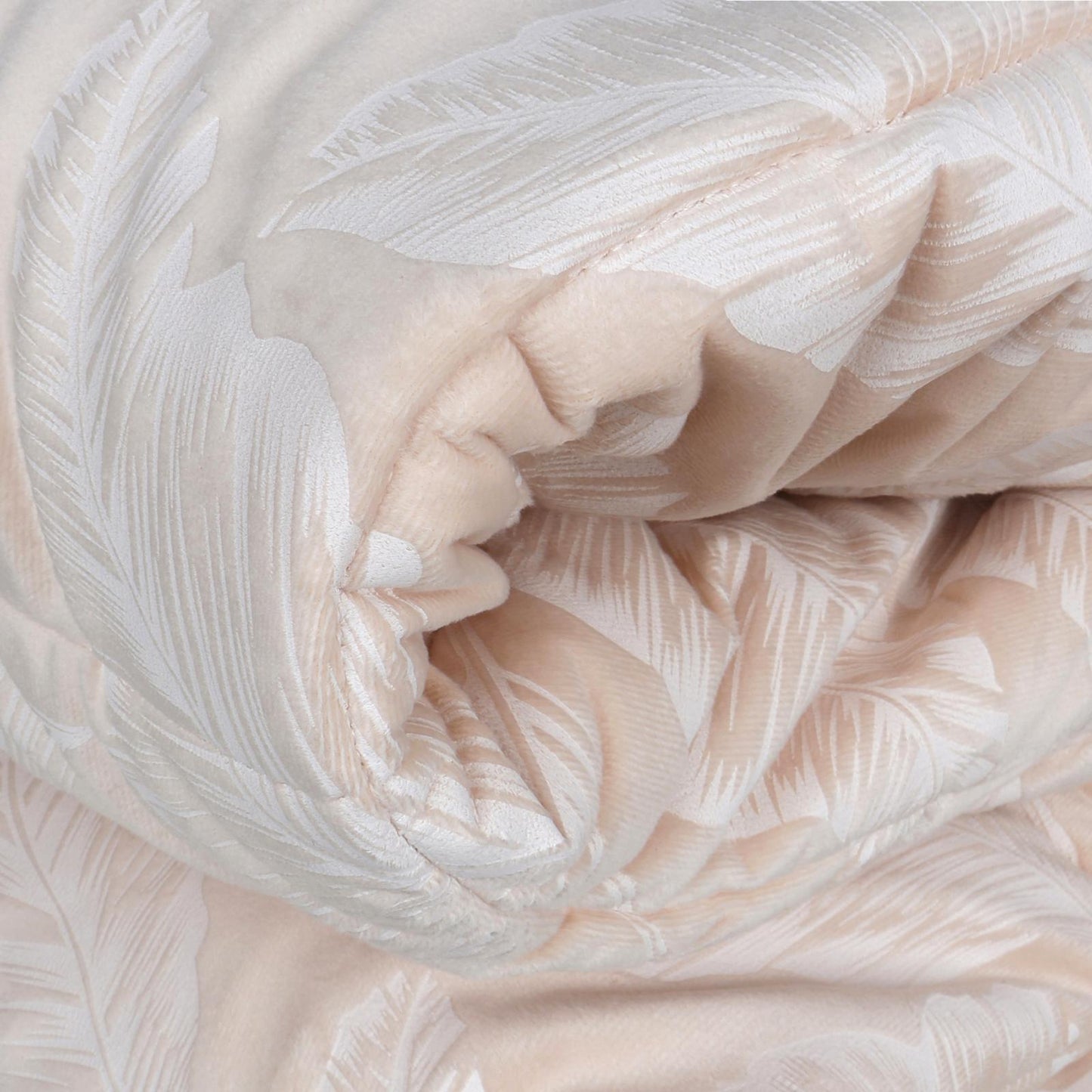 Trapunta Invernale in Velluto Jacquard di Laura Blasi - Gemma (Panna)