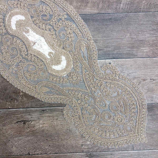 Runner in tulle ricamato dimensioni varie - R109