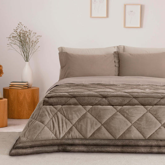 Trapunta Invernale in Ecopelliccia di Linea Oro - Velura