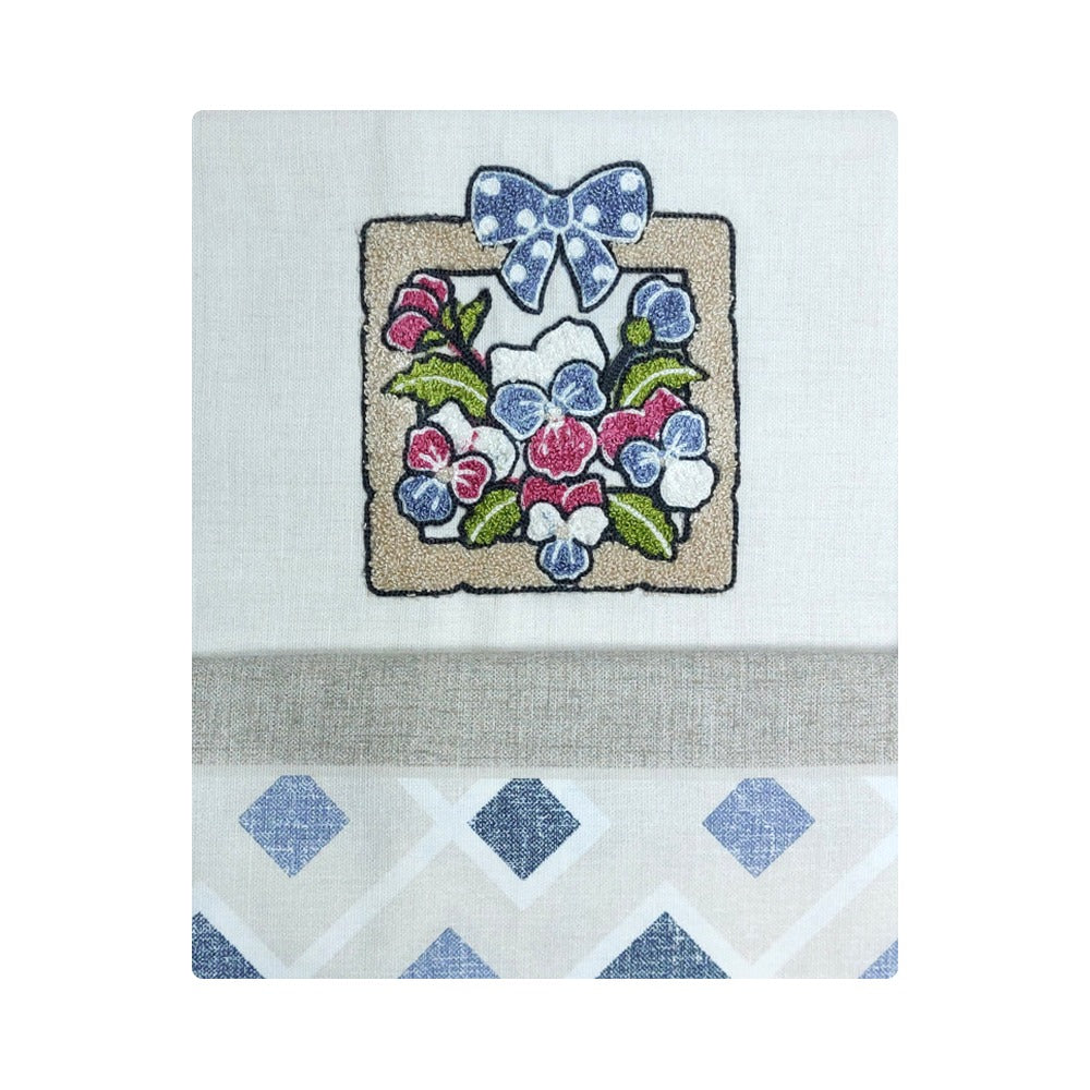 Tovaglia in Cotone con Ricamo di VINGI Ricami - Roberta (Vari Colori)