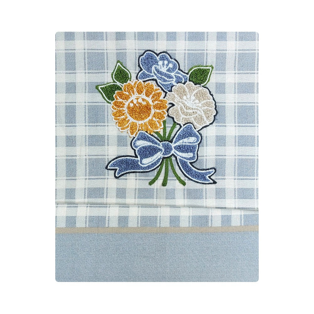 Tovaglia in Cotone con Ricamo di VINGI Ricami - Matilde (Vari Colori)