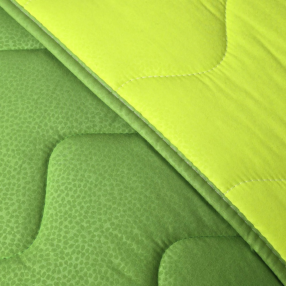 Trapunta Invernale Tinta Unita Double Face in Morbida Microfibra - Verde
